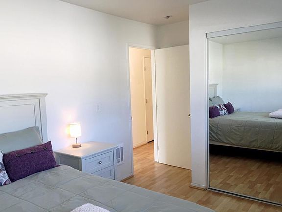 5th image of 2636 N Spinnaker Ave