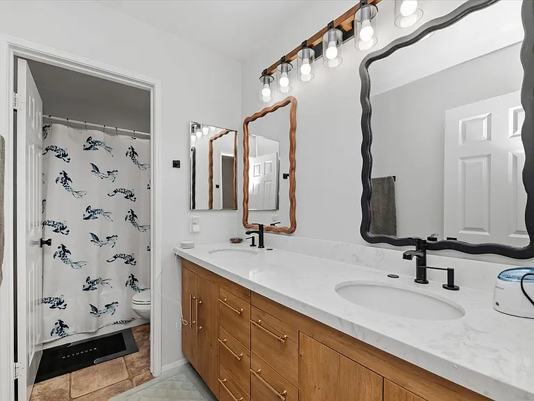45308 Escalon St — Photo 35