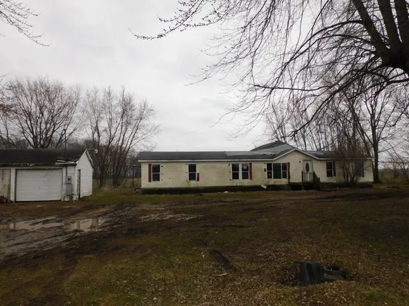 54329 Shannon Rd, Colon, MI 49040