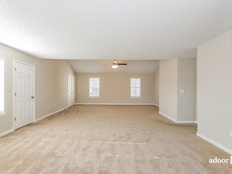 4077 English Valley Dr — Photo 5
