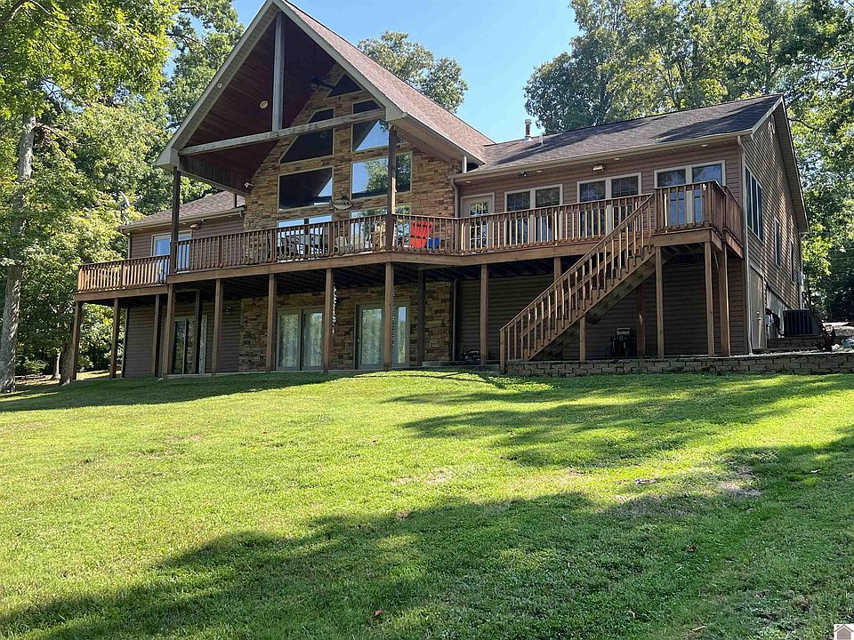 1st image of 105 Hickory Hill Ln