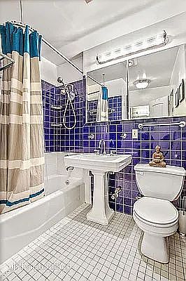 4th image of 140 7th Ave APT 6A