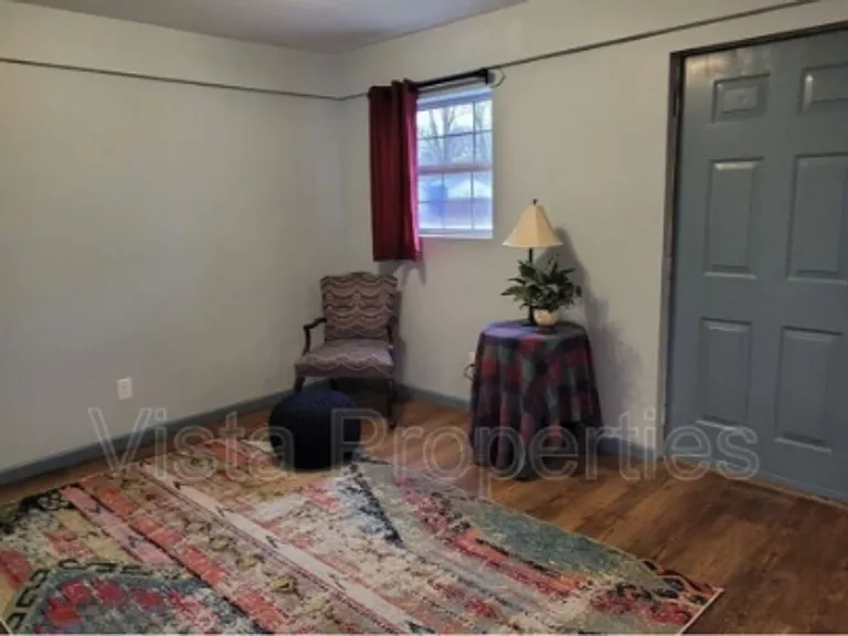 6503 Elmwood St — Photo 22