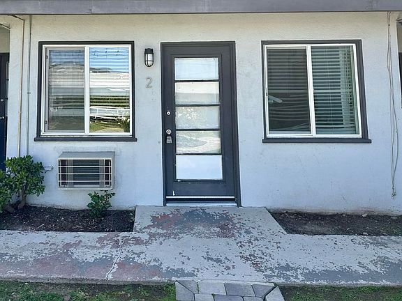 2nd image of 2-1704 Griffith Park Blvd