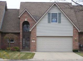 9347 Golfcrest Cir, Davison, MI 48423