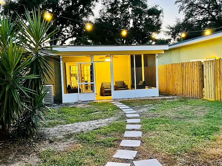 1001 W Virginia Ave — Photo 6