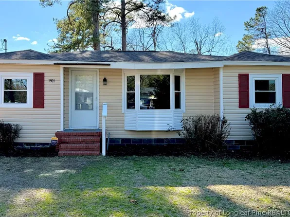 1901 Bain Dr, Fayetteville, NC 28301