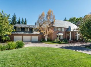 15676 Oak Knoll Dr, Monte Sereno, CA 95030