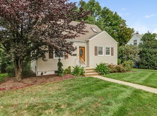 35 Evergreen Ave, Springfield, NJ 07081