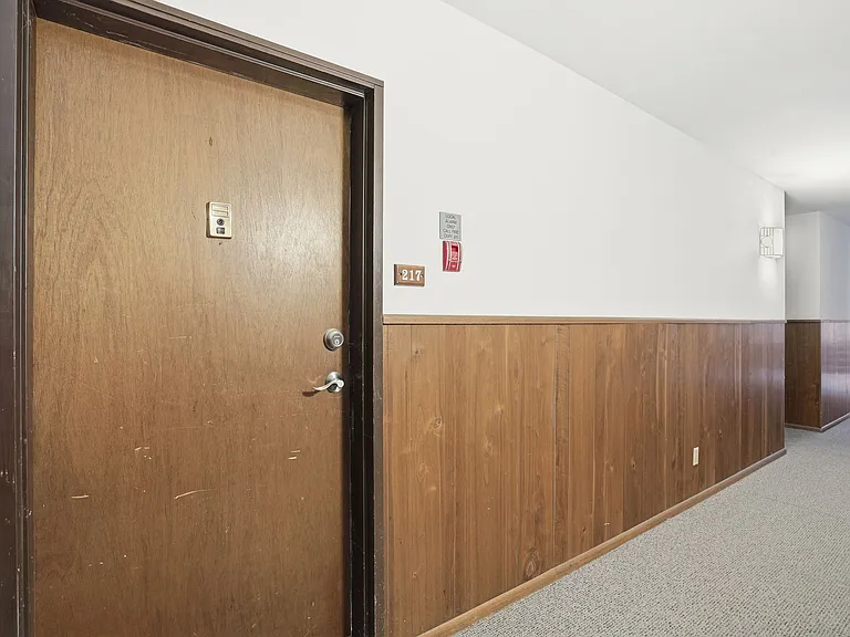 Parkview Court — Photo 55