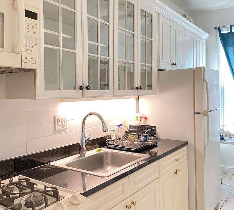 1st image of 2616 29th St APT 3