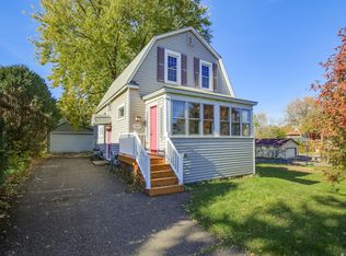 1047 Jameson St, Saint Paul, MN 55103