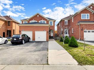 80 Mount Ranier Cres E, Brampton, ON L6R 2L1