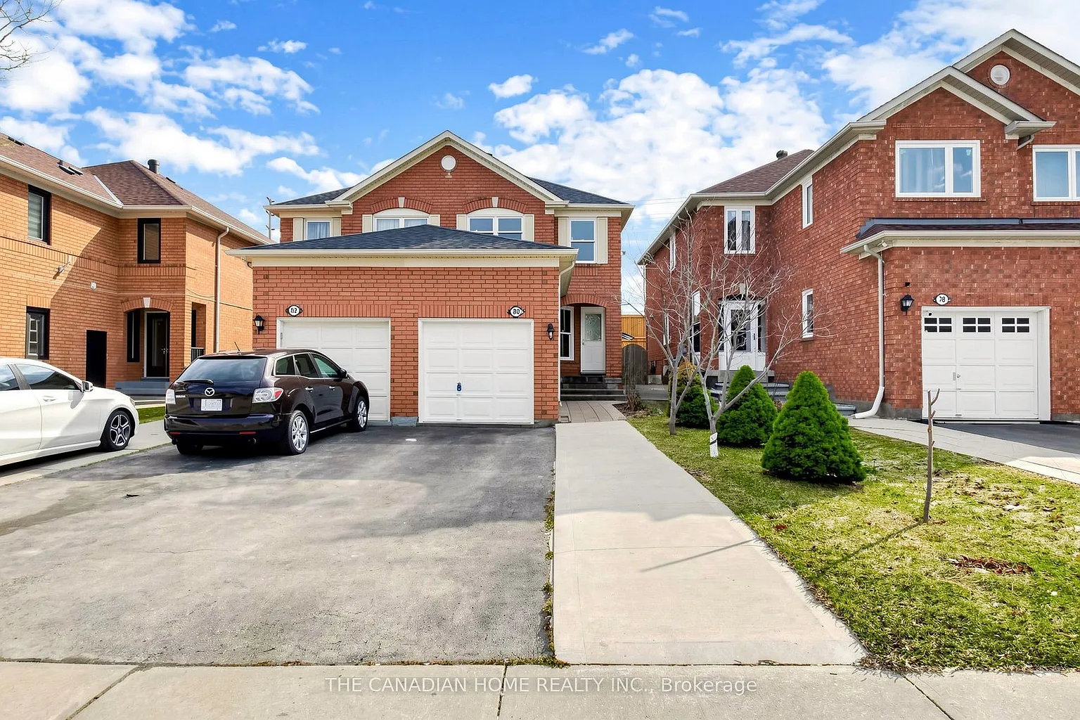 80 Mount Ranier Cres E photo 1