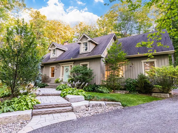 392 Telecom Rd, Kawartha Lakes, ON L0A 1K0