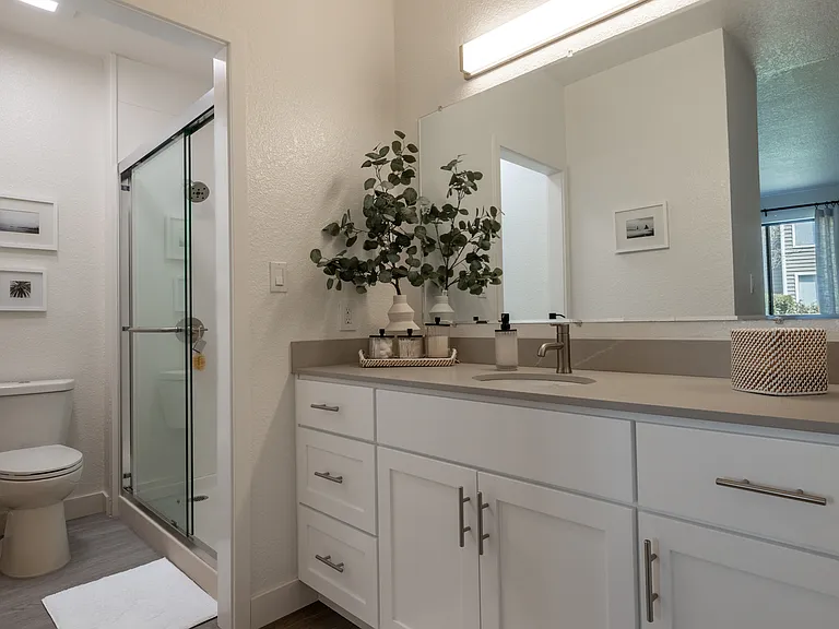 Amador Lakes Apartments — Photo 6