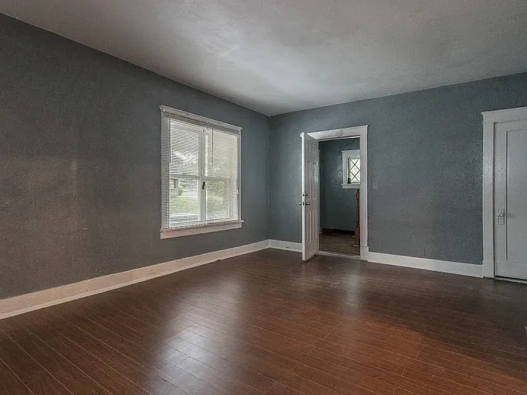 3434 Chestnut Ave — Photo 8