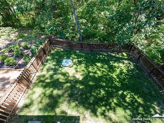 4th image of 14 Ettington Ln