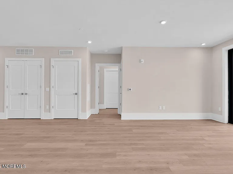 218 3rd Ave #203 — Photo 3