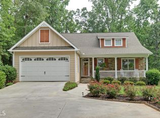 200 Yorkshores Dr, Hartwell, GA 30643