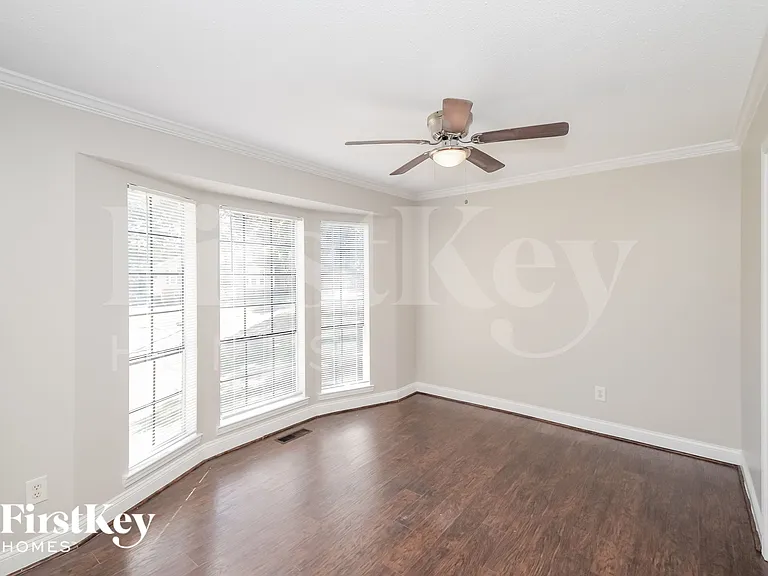 4217 Park Cir — Photo 4