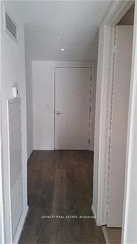 159 Dundas St E #707 — Photo 3