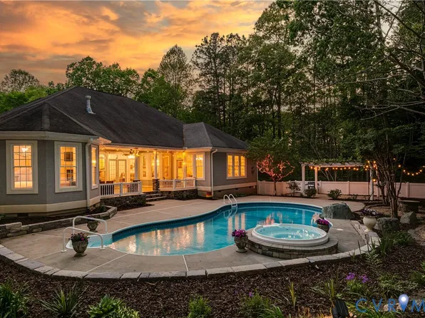 2022 Valley Springs Ct, Powhatan, VA 23139