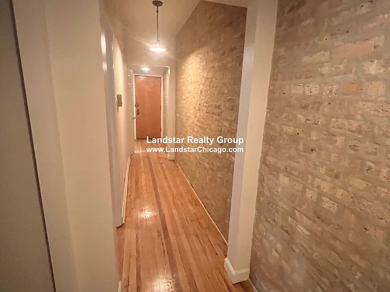 3848 W Ainslie St #2 — Photo 23
