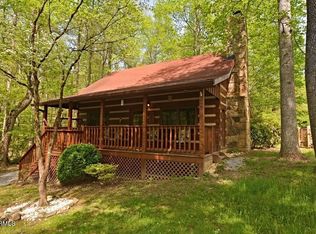 2881 McMahan Sawmill Rd, Sevierville, TN 37862