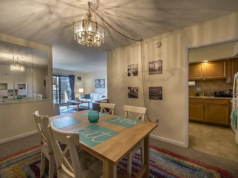 385 Mass Ave Apartments — Photo 5