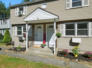 26-28 Moulton St, Springfield, MA 01118