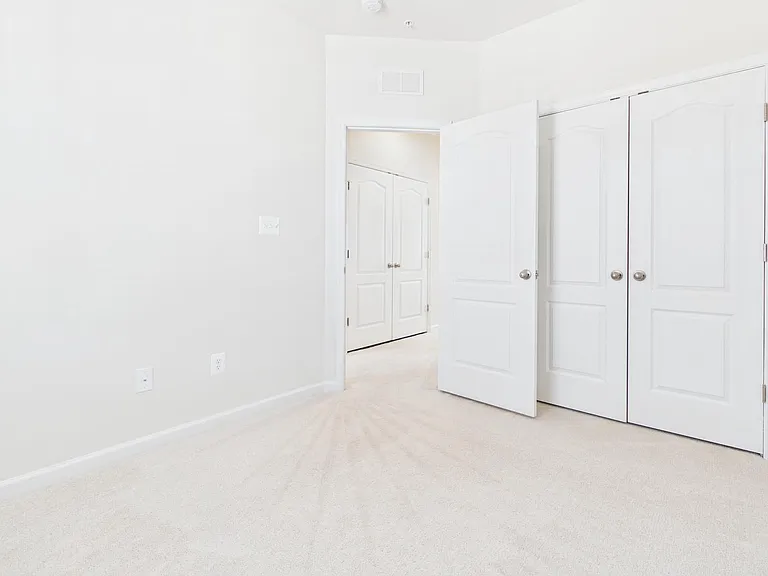 23 Chester Ct — Photo 40