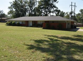 611 Morningside Dr, Seminole, OK 74868