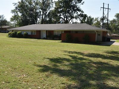 611 Morningside Dr, Seminole, OK, 74868
