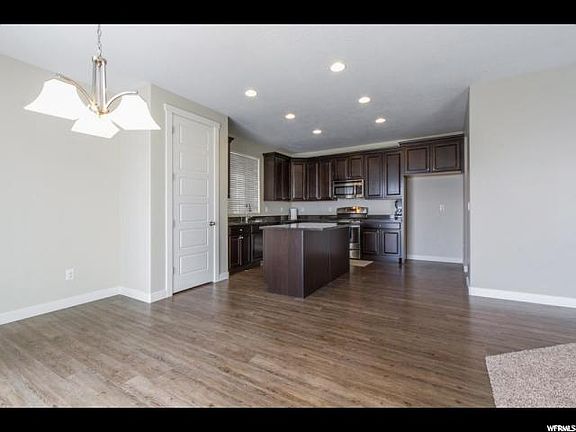 3rd image of 8431 S Otter Creek Dr