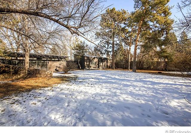 1st image of 2830 E Cedar Ave