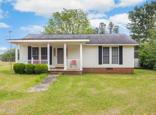 109 Harper St, Williston, SC 29853