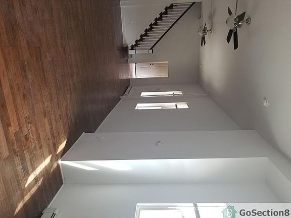 3rd image of 3001 N Ringgold St