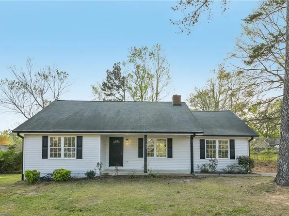 966 Smith Ferguson Rd, Dallas, GA 30157