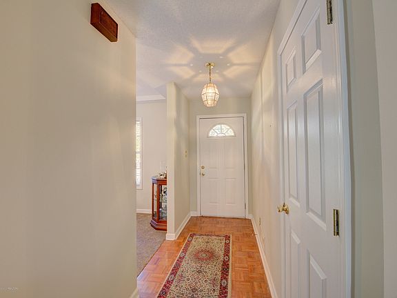 3rd image of 4971 Annesdale Dr