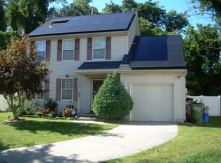 12 Crestwood Cir, Egg Harbor Township, NJ