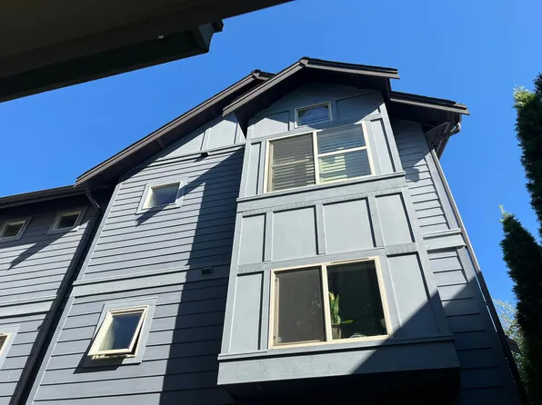 3118A Franklin Ave E, Seattle, WA 98102