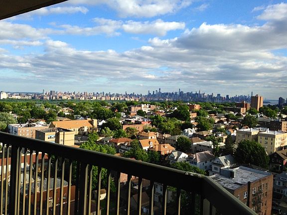 4th image of 770 Anderson Ave APT 16A