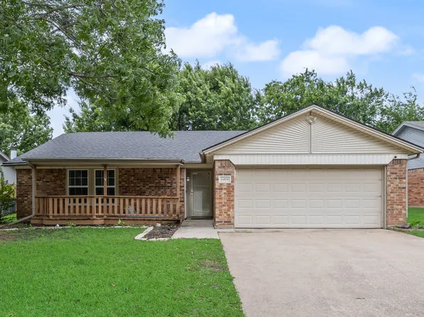 6410 Elm Springs Dr, Arlington, TX 76001