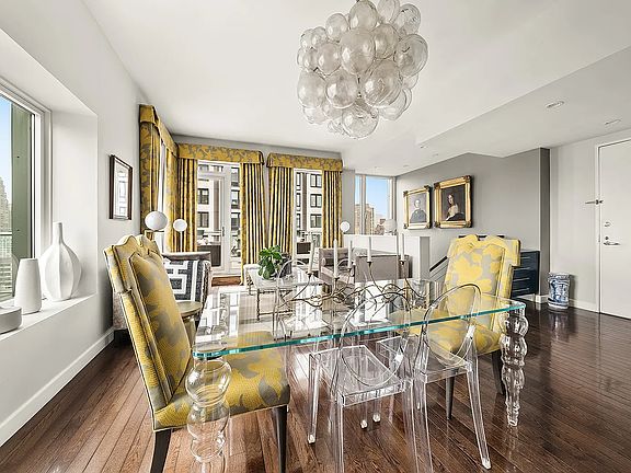 2nd image of 303 E 77th St Penthouse C