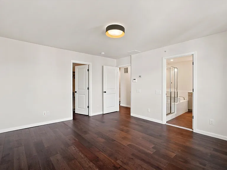 443 Tall Oaks Dr — Photo 15