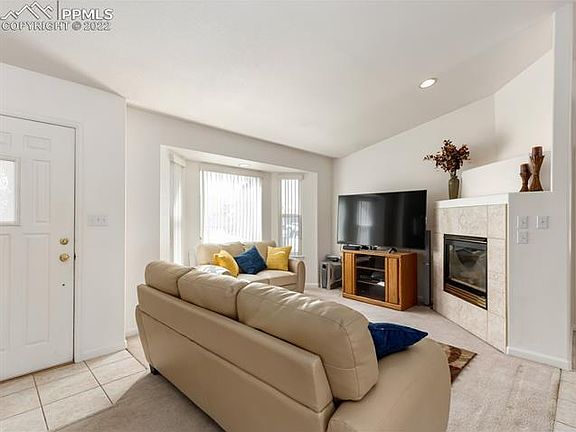 2nd image of 4208 Sentinel Pl