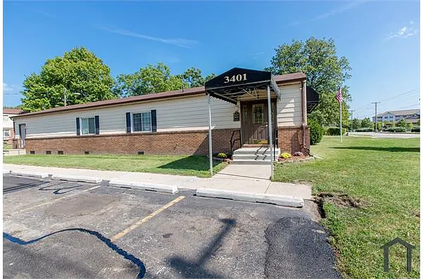 Building Photo - 3401 Ardmore Trl