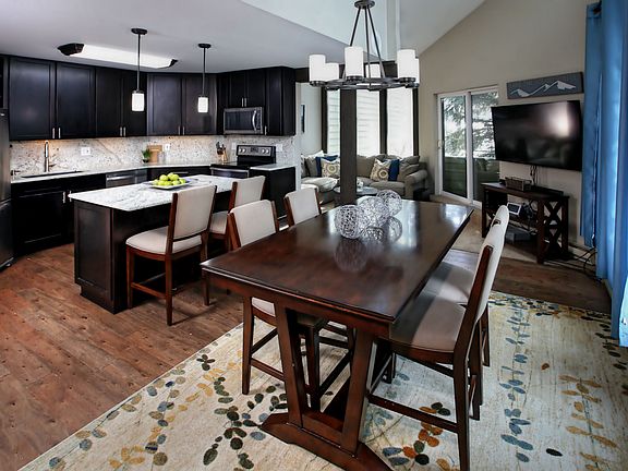 2nd image of 53 Columbine Cir APT 2