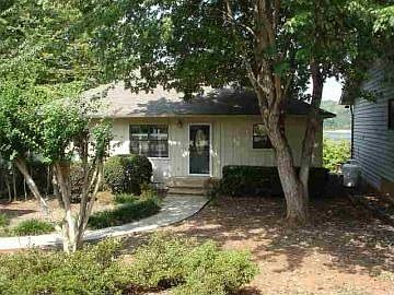 2nd image of 106 Point Place Dr